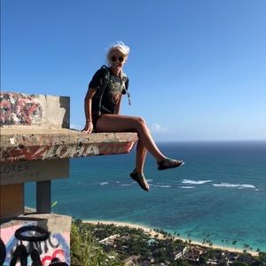 Meet your Posher, Courtney